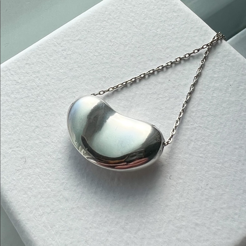 RARE LARGE Elsa Peretti Bean Necklace 20”